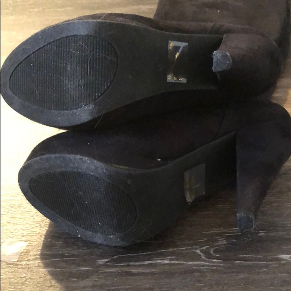 Size 6 Black Suede Akemi above the knee boots - Picture 2 of 4